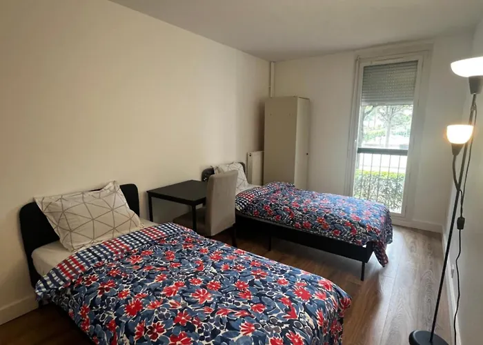 Single Bed In A 2 Bed Dormitory Room Near Paris