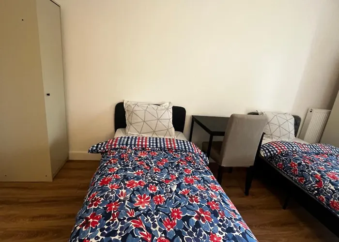 Single Bed In A 2 Bed Dormitory Room Near Paris